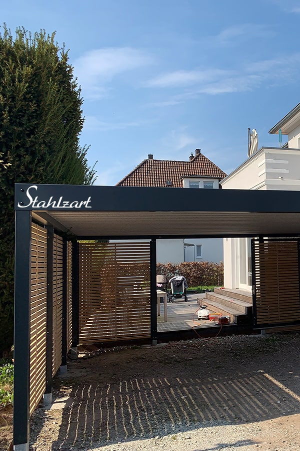 carport-3m-hoch-dopppel-holz-stahl-metall-carports-fuer-wohnmobil-doppelcarport-mit-sichtschutzzaun-laerche-modern-bestellen-stahlzart