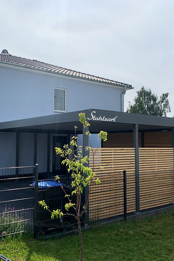 carport-3m-hoch-dopppel-holz-stahl-metall-carports-fuer-wohnmobil-mit-schuppen-geraeteraum-doppelcarport-modern-bauen-laerche-wand-nach-mass-stahlzart