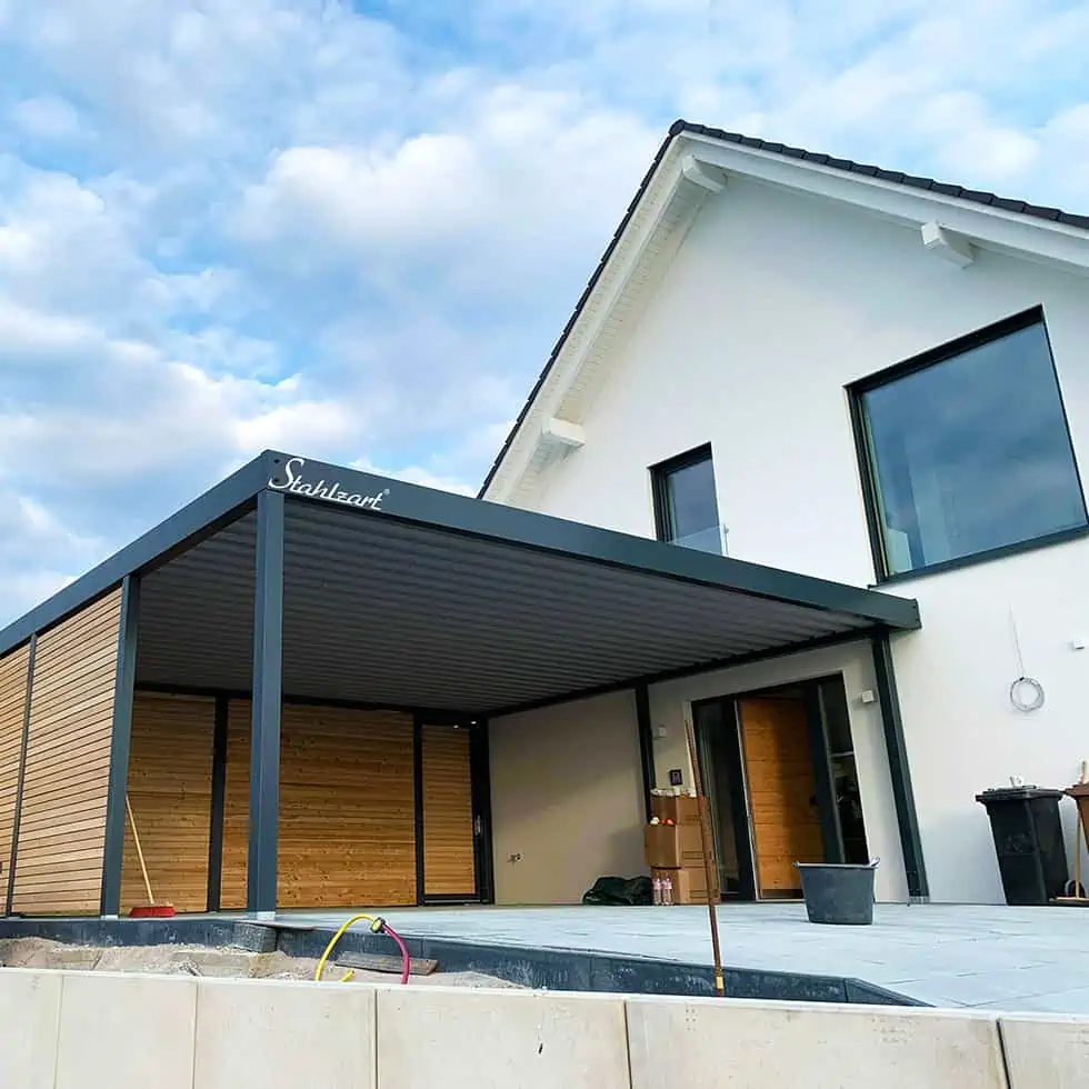 carport-seitlich-am-haus-anlehncarport-anbau-holz-metall-stahl-flachdach-modern-mit-abstellraum-doppelcarport-nach-wunsch-stahlzart