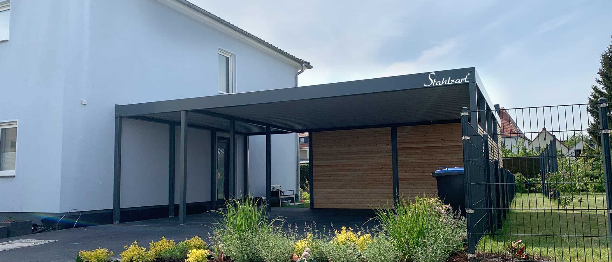 carport-nach-mass-doppelcarport-carports-doppelcarports-2-autos-haus-anbau-seitlich-hauseingang-mit-abstellraum-holz-metall-stahl-planung-lösung-garage-flachdach-stahlzart