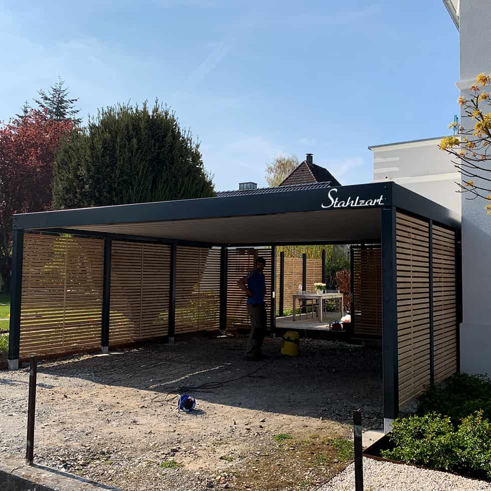 carport-nach-mass-doppelcarport-carports-doppelcarports-haus-anbau-holz-laerche-metall-stahl-zaun-planung-lösung-individuell-garage-flachdach-anthrazit-stahzart