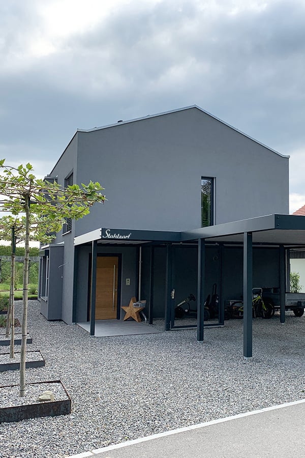 carport-nach-mass-doppelcarport-carports-doppelcarports-haus-anbau-mit-vordach-ueberdachung-metall-stahl-planung-lösung-individuell-garage-metallcarport-stahzart