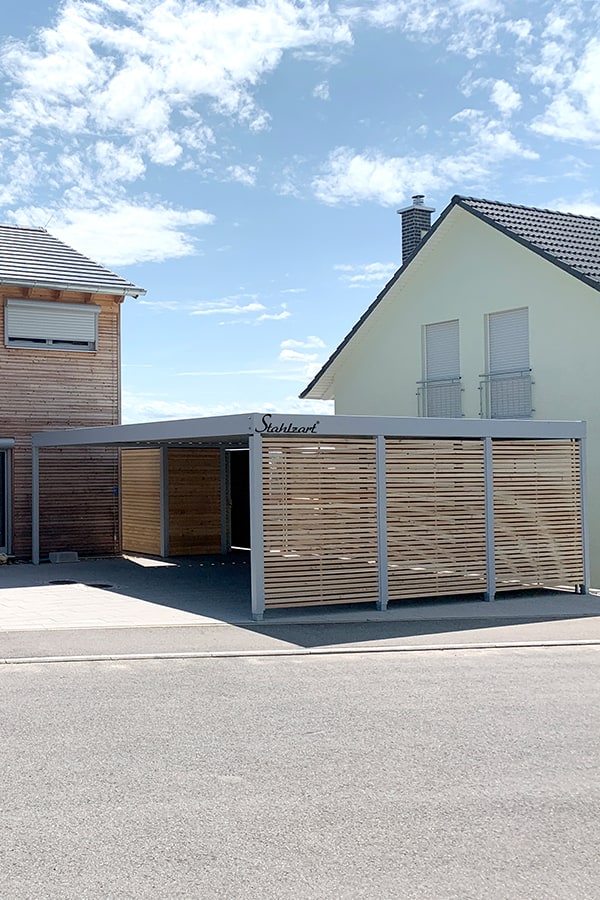 carport-nach-mass-doppelcarport-carports-doppelcarports-mit-geraeteraum-holz-metall-stahl-planung-lösung-individuell-garage-flachdach-hellgrau-stahlzart