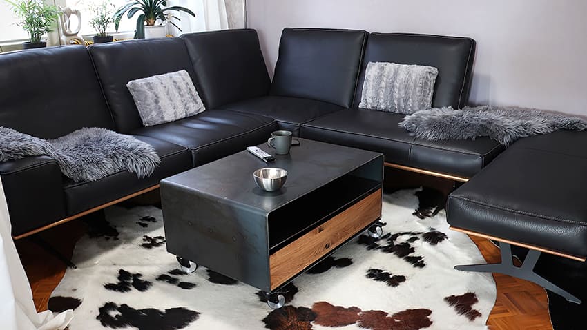 Stahlzart Möbel: Modernes Design aus Holz (Eiche, Nuss) & Metall, Stahl.