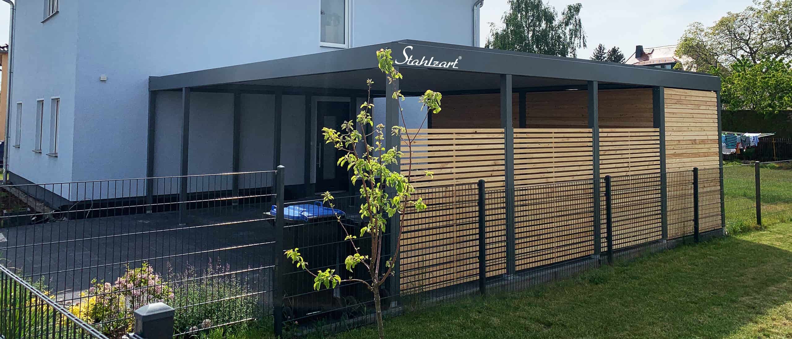 carport-doppelcarport-holz-metall-mit-schuppen-am-haus-seitlich-anbau-dach-baugenehmigung-modern-anthrazit-flachdach-carports-metallcarport-stahlcarport-stahlzart