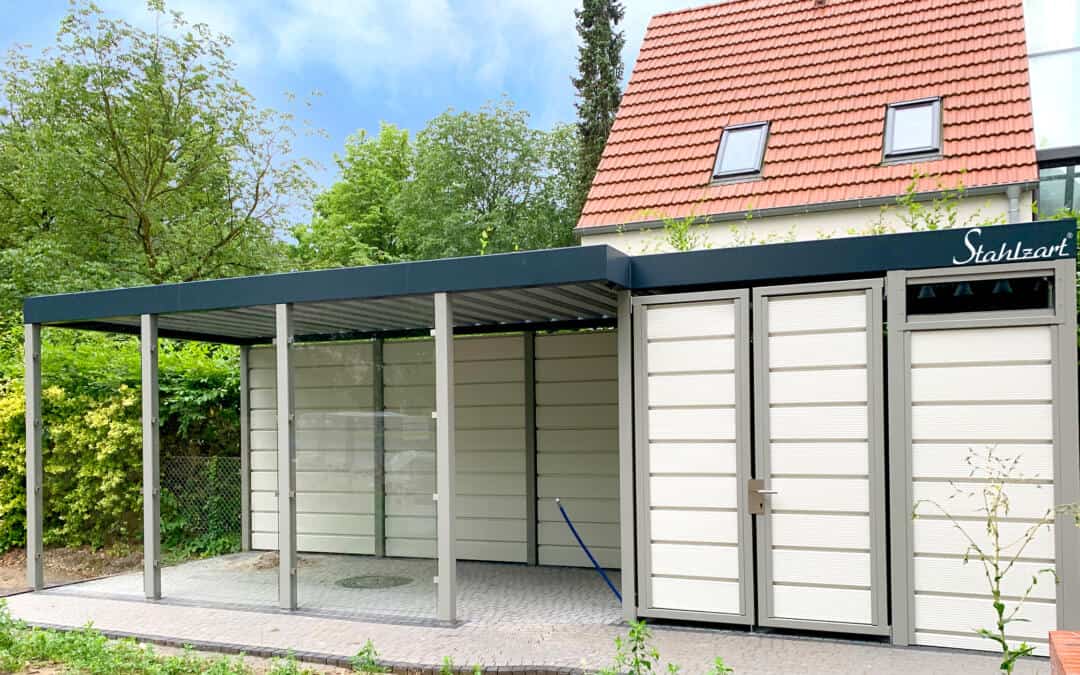 Einzelcarport mit Geräteraum & Wänden aus Glas WPC – Kamenz