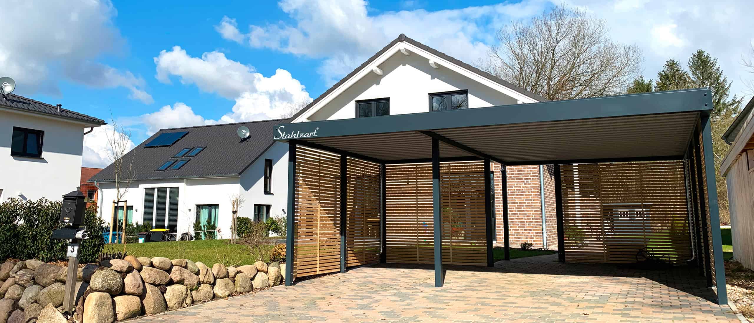 Moderner Doppelcarport aus Stahl mit optionalem Gründach und Anthrazit-Design in Hannover